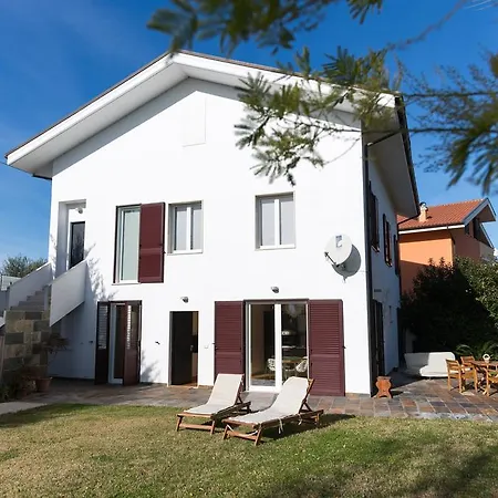 Apartament Le Acacie